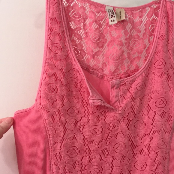 CLEARANCE!!! Mudd Pretty Pink Lace Top - Picture 5 of 5